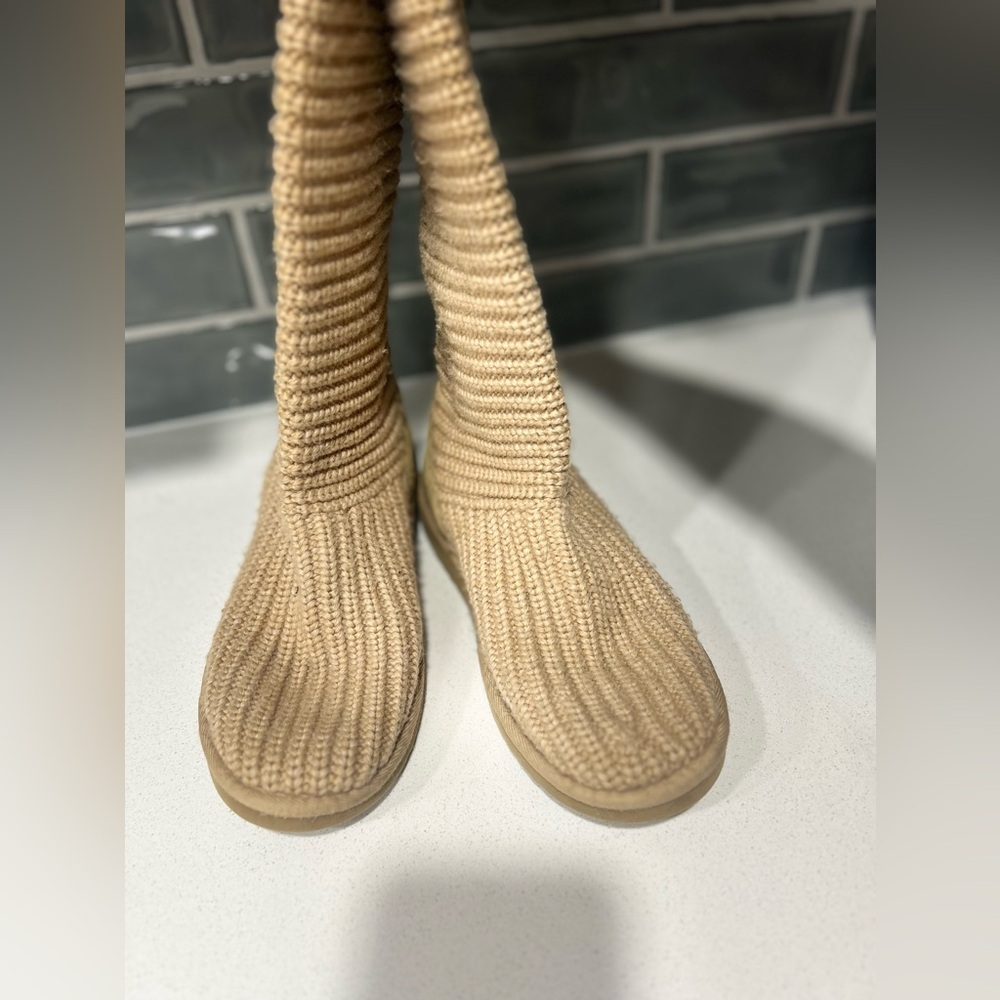 Ugg Tall Knit Boots Size 7
